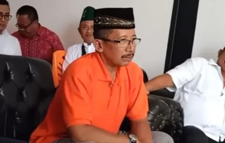 Viral Pria Bakal Calon Bupati Kudus Mengaku Titisan Soekarno, Netizen: Pak Sehat Pak?