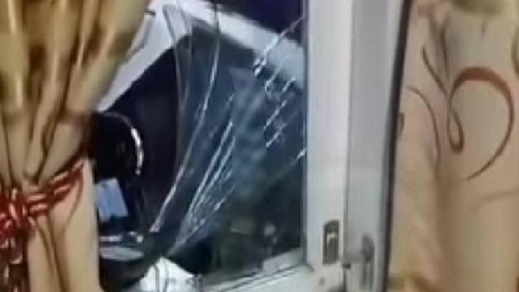 Viral Wanita di Depok Jadi Korban Kekerasan Driver Ojol, Kaca Jendela Rumah Rusak