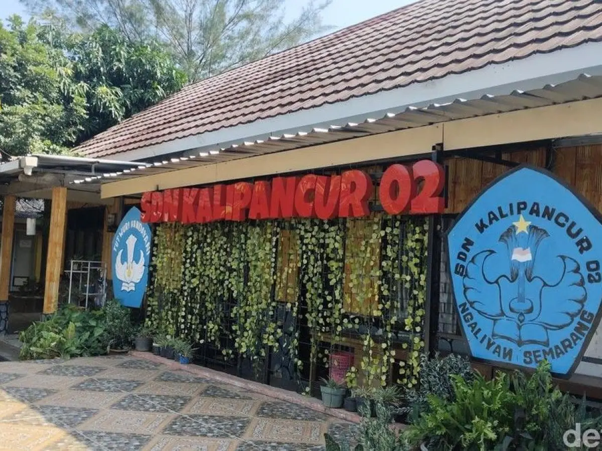 Suami di Semarang Tusuk Istri Saat Ambil Rapor Anak di Sekolah