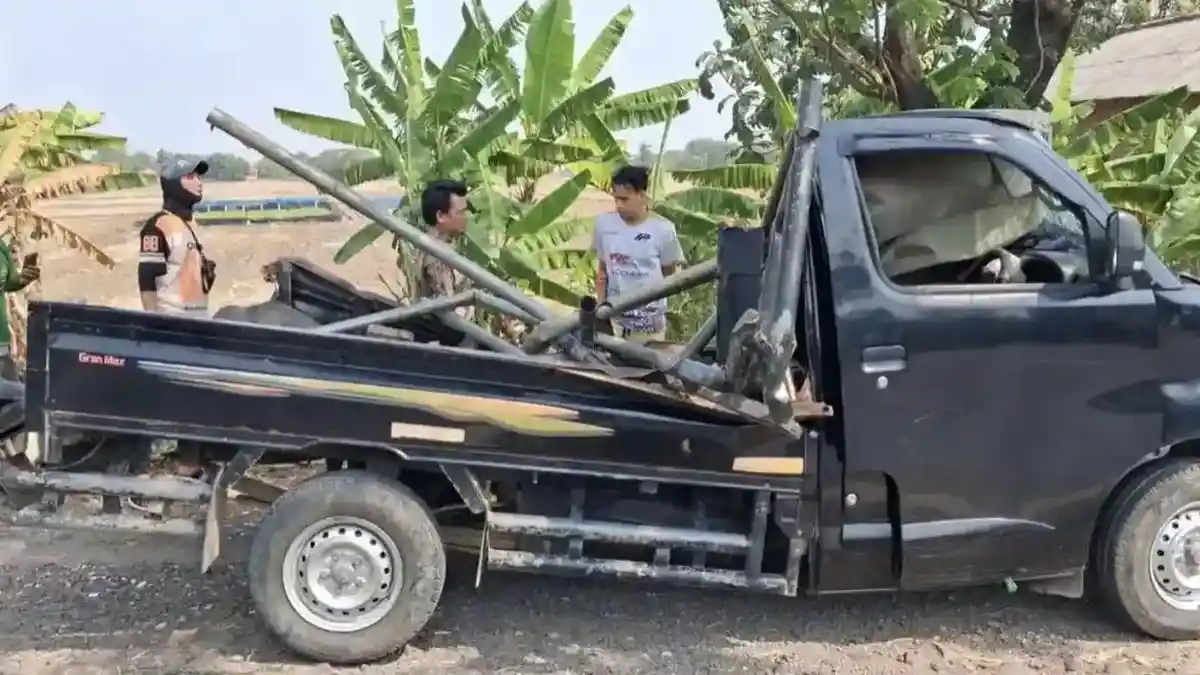 Kecelakaan Maut di Indramayu, Pikap Rombongan Pengantin Ditabrak Truk, 10 Orang Tewas