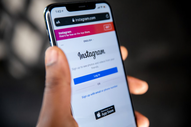 Instagram dan Facebook Down Pengguna Tak Bisa Akses!