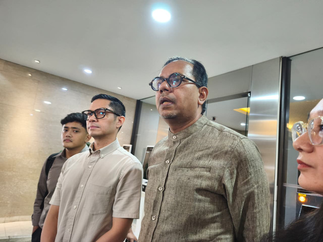 Dude Harlino Kembalikan Honor Rp5,25 Miliar dari Dana Syariah Indonesia ke Polisi