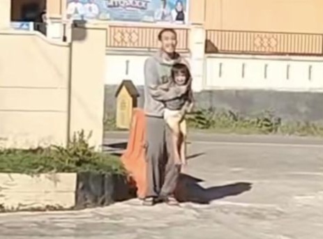 Pria Diduga ODGJ Sandera Balita dengan Sajam di Konawe, Aksi Cepat Polisi Berakhir Dramatis