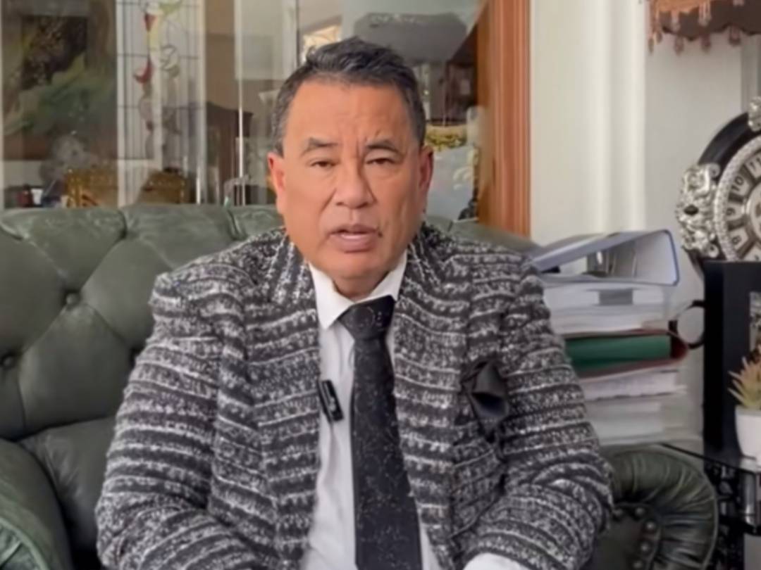 Panen Kecaman Usai Konpers Kasus Febrie, Hotman Paris Dua Kali Sampaikan Permohonan Maaf