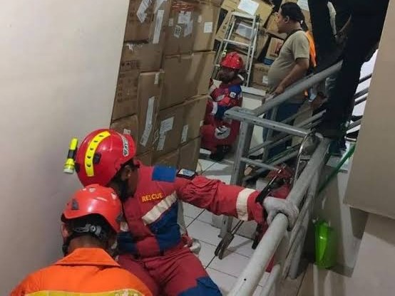 Pria Tewas Terjepit Lift Barang di Pertokoan Roxy Mas Jakarta Pusat, Korban Dievakuasi Damkar