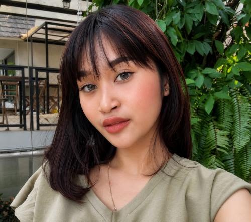 Selebgram Permesta Dhyaz Ramai Dihujat Setelah Nasihati Netizen Kurangi Flexing
