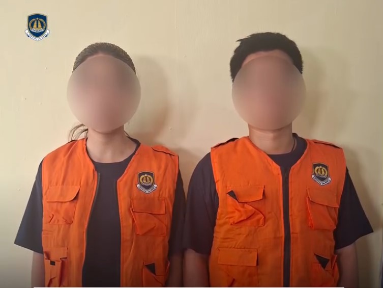 Demi Konten Douyin, Pasutri Asal Tiongkok Nekat Berburu Kasuari di Papua: Berakhir Dideportasi