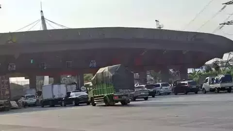 Massa Demo dari Sumatera Dikabarkan Bergerak ke Jakarta, Polisi Siapkan Penyekatan di Tol Merak-Tangerang