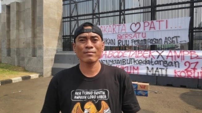 Botok Jelaskan Alasan Tarik Massa AMPB dari DPR: Kami Tak Mau Dibenturkan dan Ditangkap Polisi