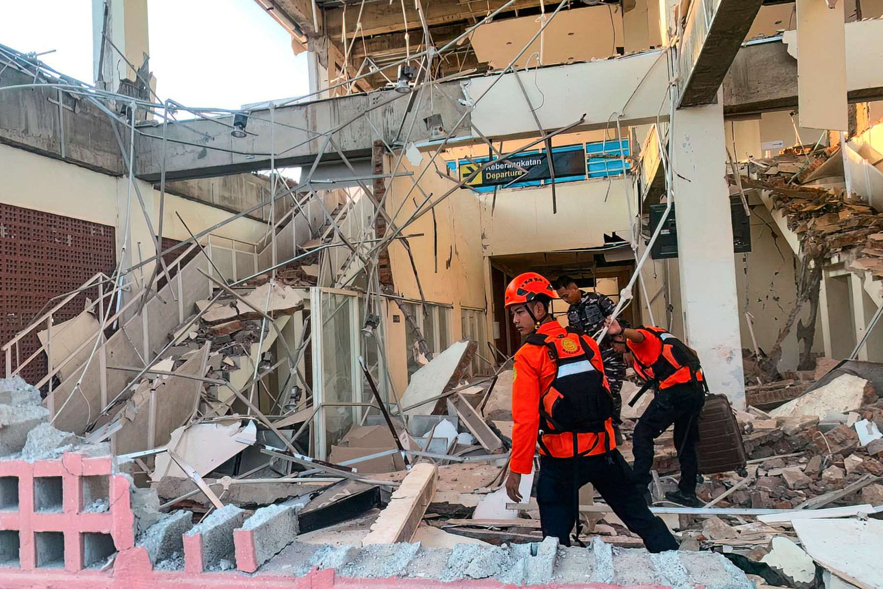 Gempa M 7 Guncang NTT, Korban Meninggal Tembus 68 Orang dan 213 Warga Terluka