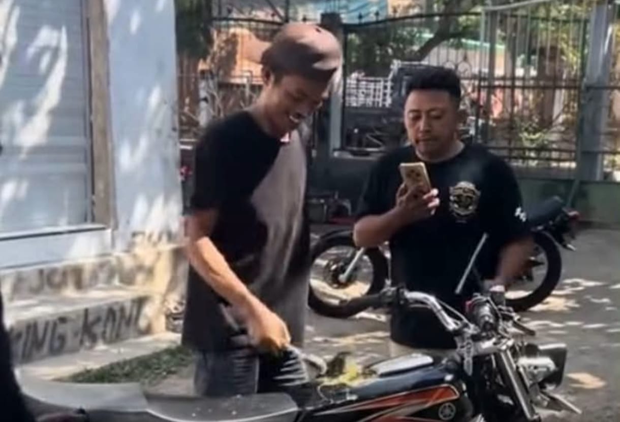 Apes Banget! Beli Motor Bekas, Ternyata Tangkinya Cuma Dilapisi Dempul