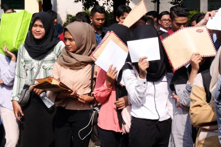 Pengangguran Tembus 7,2 Juta Orang, Menteri UMKM Minta Mahasiswa Berwirausaha