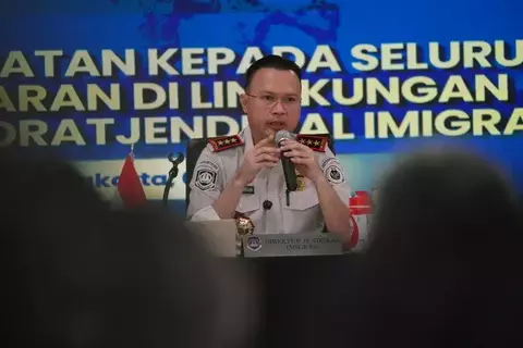 Dirjen Imigrasi Hendarsam Marantoko soal WNA Buru Penyu: Harus Dihukum Setimpal