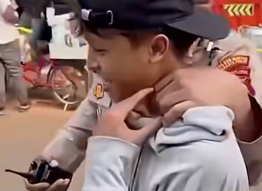 Niat Ikut Demo, Pelajar Malah Diamankan Bapaknya Sendiri yang Lagi Bertugas