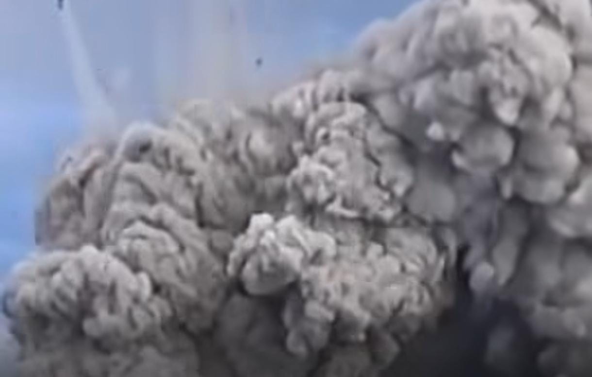 BMKG Ungkap Sebaran Abu Gunung Anak Krakatau, Bergerak ke Samudra Hindia
