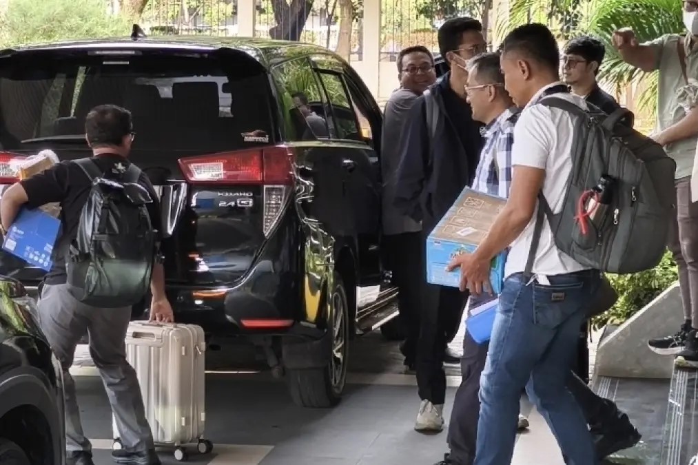 KPK Geledah Kantor Bea Cukai Semarang, Sita Uang Tunai Terkait Kasus Korupsi Cukai