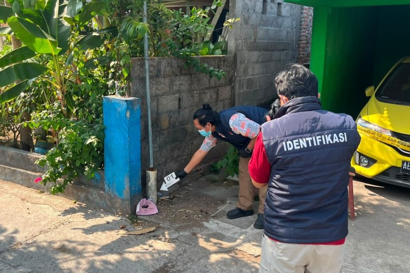 Geger! Granat Manggis Ditemukan di Depan Rumah Warga Bantul, Gegana Turun Tangan
