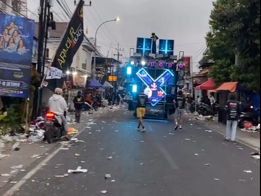 Gila! Karnaval Sound Horeg di Batu Tembus Sampai Pagi, Warga Ngamuk Sampah Berserakan dan Ada yang Meninggal