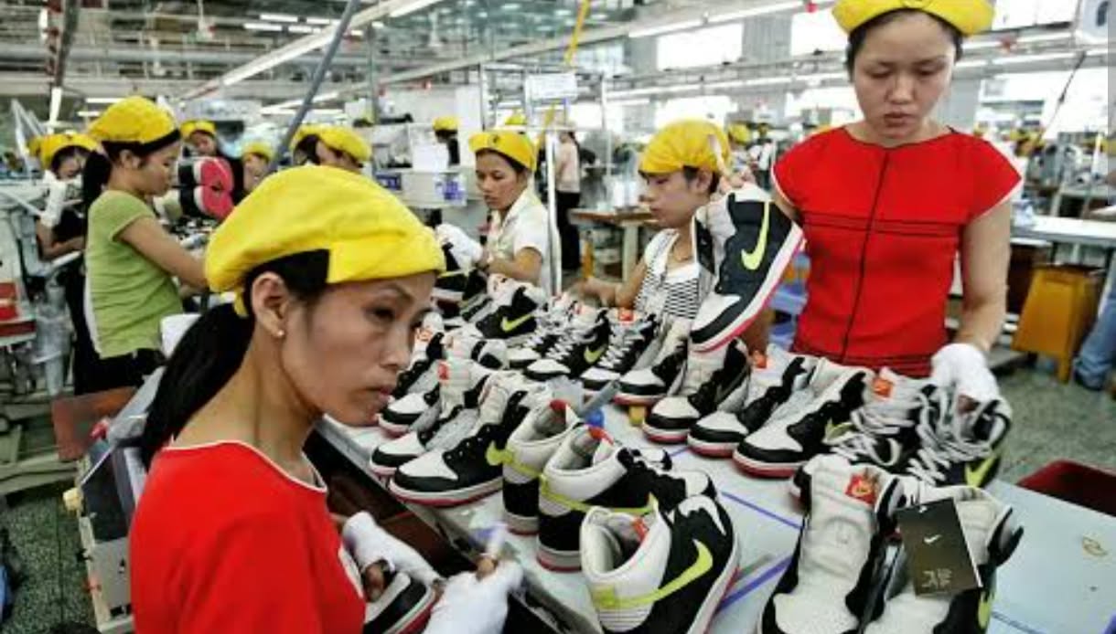 Pabrik Sepatu PWI Hengkang dari Lebak, 1.100 Pekerja Kena PHK, Bupati Singgung Gangguan Investasi