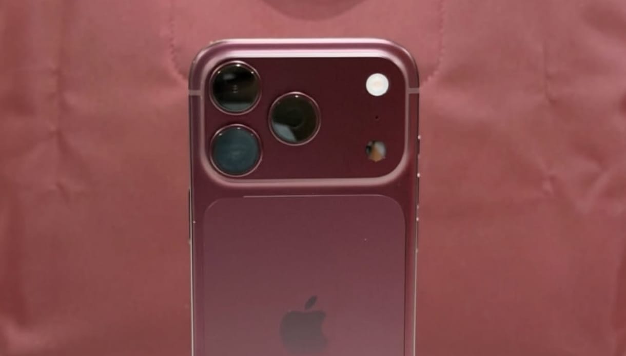 iPhone 18 Pro Max Burgundy Sold Out di Sejumlah Toko, Warga Jakarta Keluhkan Sulitnya Berburu Unit